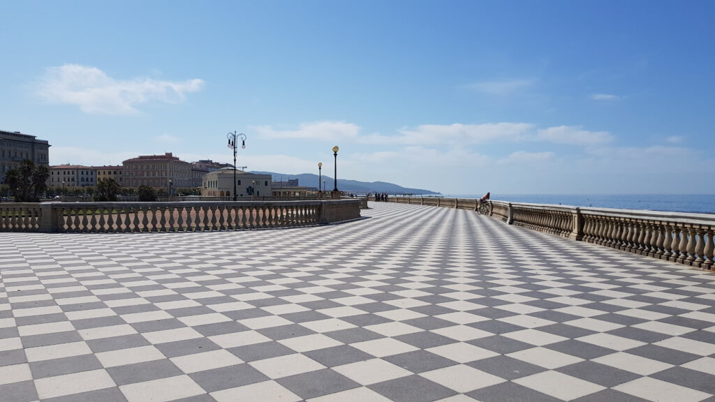 Die Terrazza Mascagni in Livorno, Toskana. 